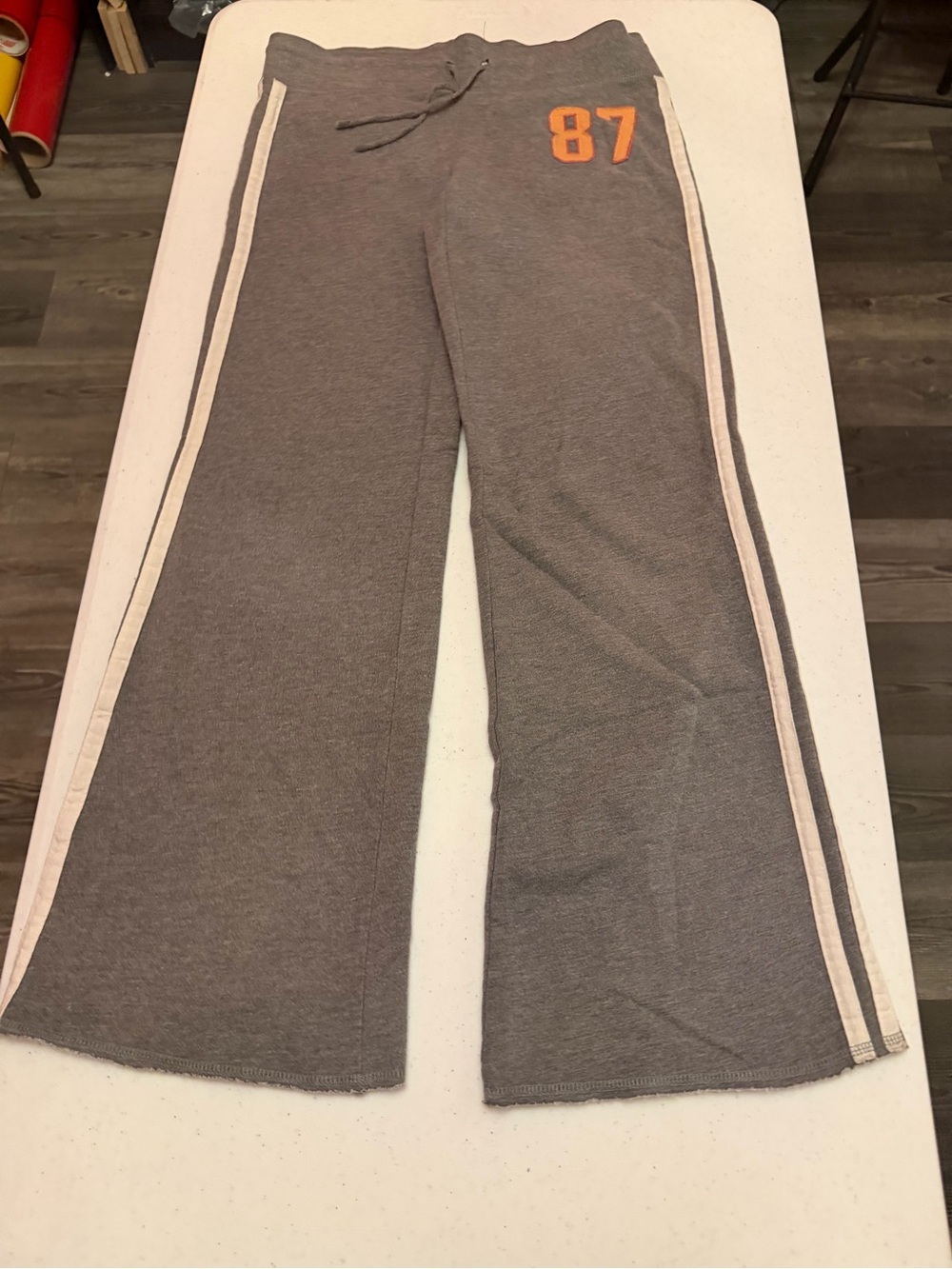 Women’s Aeropostale Gray Athletic Sweatpants with Side Stripes and Orange '87'